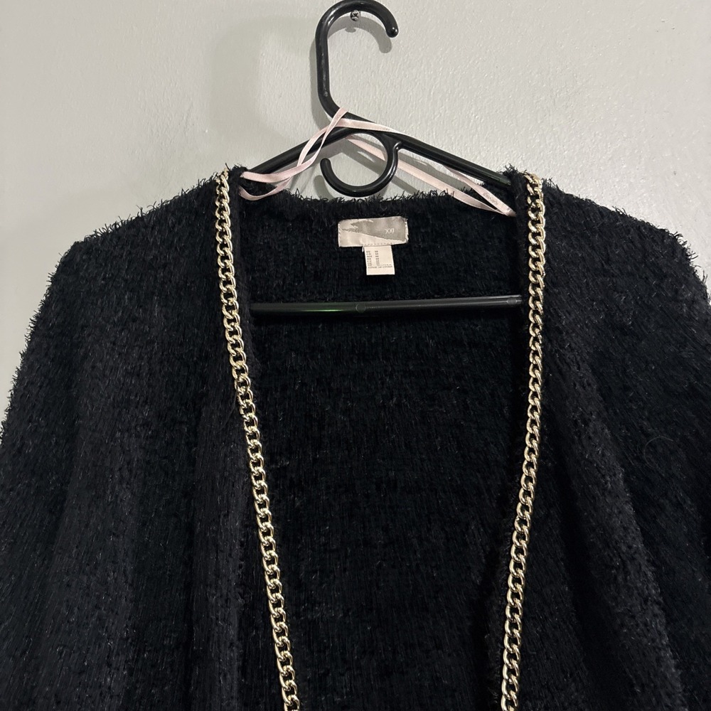 Forever 21 Woman's FuzzyCardigan Oversized Gold Chain Sweater Black Size Med - Picture 2 of 12